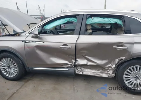 2019 Lincoln Nautilus Standard z USA, uszkodzony, nr VIN 2LMPJ6J96KBL42159